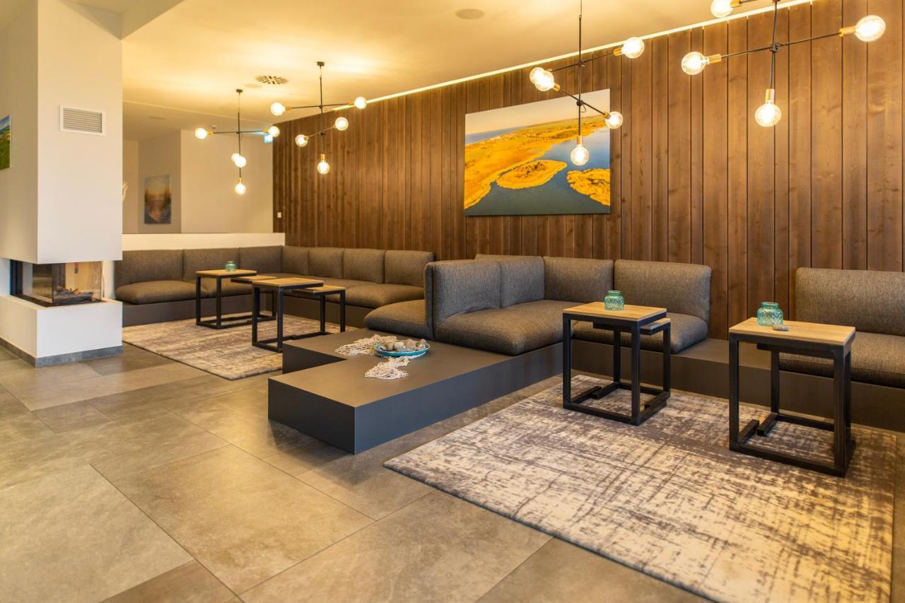 Aparthotel Waterkant Suites - Fewos Am Meer Mit Spa Börgerende-Rethwisch Esterno foto